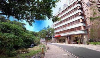 Golden Hot Spring Hotel Taipei Esterno foto